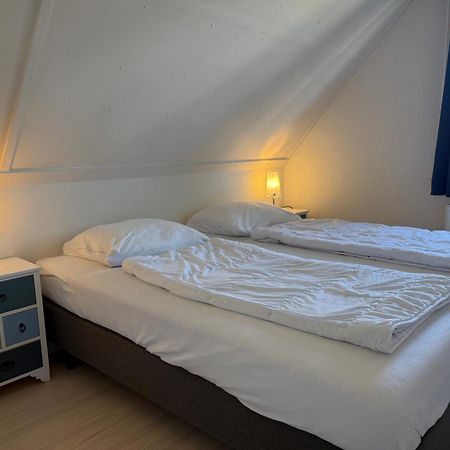 Buitenplaats Villa Deluxe كالانتسوج المظهر الخارجي الصورة